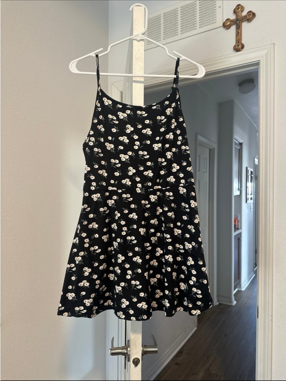 SHEIN Black Floral Spaghetti-Strap Dress